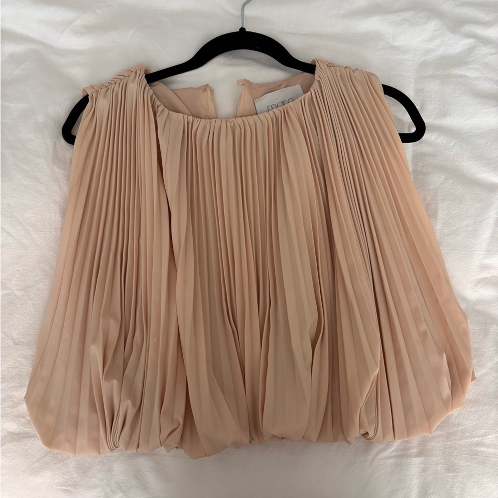 Anthropologie bubble top Nude color Pleated Women's Top